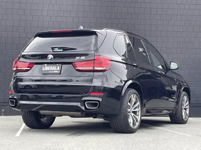 ＢＭＷ Ｘ５ xDrive 35d Mスポーツ 三重県 2017(平29)年 2.6万km サファイアブラックP ＡＣＣ/パノラマサンルーフ/ハーマンカードン/ブラウンレザー/純正ナビ/全方位カメラ/地デジ/純正２０インチＡＷ/イージークローズドア/アダプティブサスペンション/インテリジェントセーフティ/ＬＥＤ