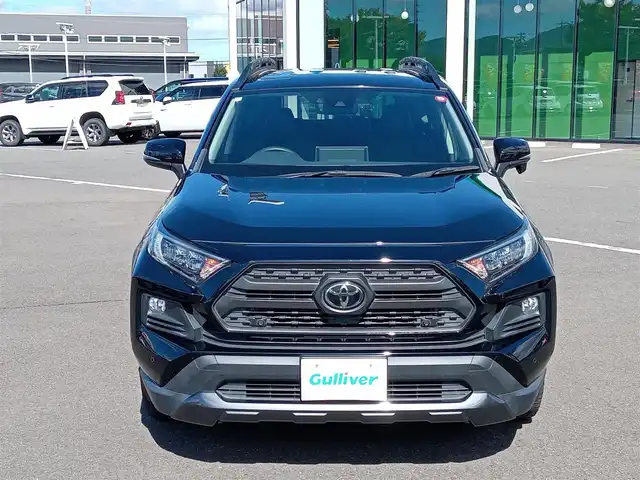トヨタ ＲＡＶ４ アドベンチャー オフロードPKG 福井県 2020(令2)年 8.1万km アティチュードブラックマイカ 4WD/純正9インチディスプレイオーディオ/・（フルセグTV/USB/Bluetooth）/バックカメラ/レザーシート/トヨタセーフティセンス/レーダークルーズコントロール/ブラインドスポットモニター/シートヒーター/エアシート/ステアリングヒーター/パワーバックドア/全方位ドライブレコーダー/ETC/シートベンチレーション/オートLEDライト/オートマチックハイビーム/純正18インチAW/純正フロアマット/スマートキー