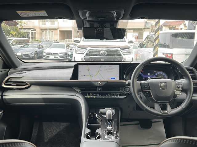 トヨタ クラウン スポーツ Z 埼玉県 2023(令5)年 1.8万km グレー Toyota Safety Sense/・プリクラッシュセーフティ/・レーンディパーチャーアラート/・オートハイビーム/・ブラインドスポットモニター/パワーバックドア/デジタルインナーミラー/ブラックレザーシート/前席パワーシート/エアシート/シートヒーター/純正12.3型ナビ/地デジTV/【Bluetooth接続】/パノラミックビューモニター/置くだけ充電/ETC（2.0）/LEDヘッドライト/前後ドラレコ/革巻きステアリング/ステアリングスイッチ/クリアランスソナー/純正21インチアルミホイル/サイド/カーテンエアバッグ/スマートキー