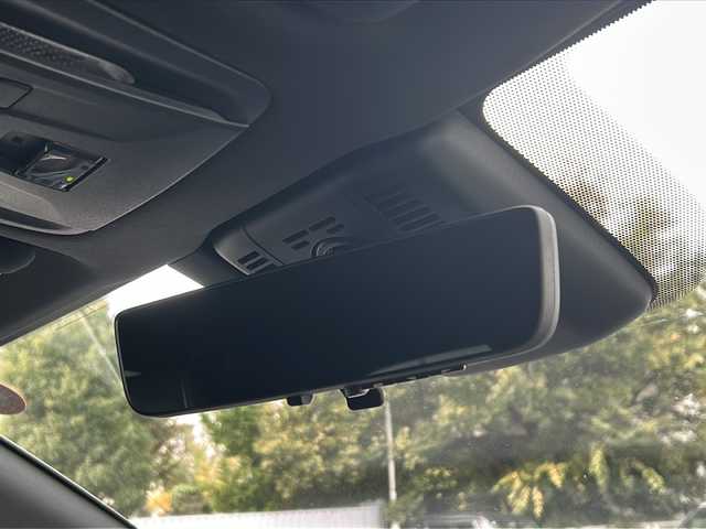 トヨタ クラウン スポーツ Z 埼玉県 2023(令5)年 1.8万km グレー Toyota Safety Sense/・プリクラッシュセーフティ/・レーンディパーチャーアラート/・オートハイビーム/・ブラインドスポットモニター/パワーバックドア/デジタルインナーミラー/ブラックレザーシート/前席パワーシート/エアシート/シートヒーター/純正12.3型ナビ/地デジTV/【Bluetooth接続】/パノラミックビューモニター/置くだけ充電/ETC（2.0）/LEDヘッドライト/前後ドラレコ/革巻きステアリング/ステアリングスイッチ/クリアランスソナー/純正21インチアルミホイル/サイド/カーテンエアバッグ/スマートキー