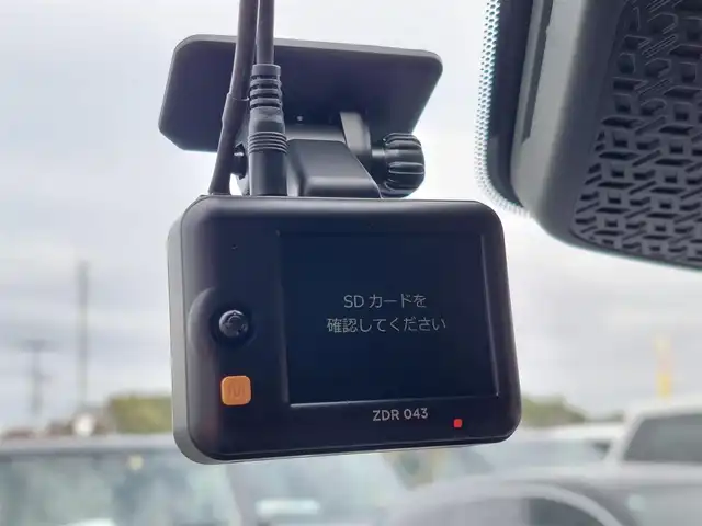 日産 アリア B9 e－4ORCE 東京都 2024(令6)年 0.6万km パールⅡ パノラミックガラスルーフ/（電動チルト＆スライド、電動格納シェード付、リモート機能付)/BOSEプレミアムサウンドシステム＆10スピーカー/ヘッドアップディスプレイ/EV専用Nissan Connect　ナビゲーションシステム/・12.3インチワイドディスプレイ/・USB/HDMI/Bluetooth/フルセグTV/・Apple Car Play/Android Auto/・Amazon Alexa　搭載/アラウンドビューモニター/プロパイロット2.0/ETC2.0/インテリジェントルームミラー/電動センターコンソール/ハーフレザーシート/パワーシート/シートヒーター/ステアリングヒーター/置くだけ充電/電動リアゲート/BSM