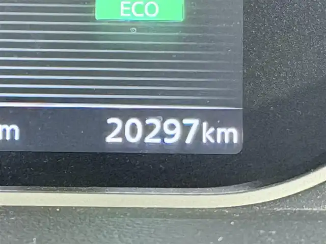 日産 セレナ ハイウェイスター V 大阪府 2020(令2)年 2.1万km ブリリアントホワイトパール ProPILOT 純正10incナビTV 360カメラ デジタルインナーミラー レーダークルコン 衝突軽減ブレーキ レーンアシスト ブラインドSM 両側パワースライドドア リアオートエアコン クリアランスソナー ETC