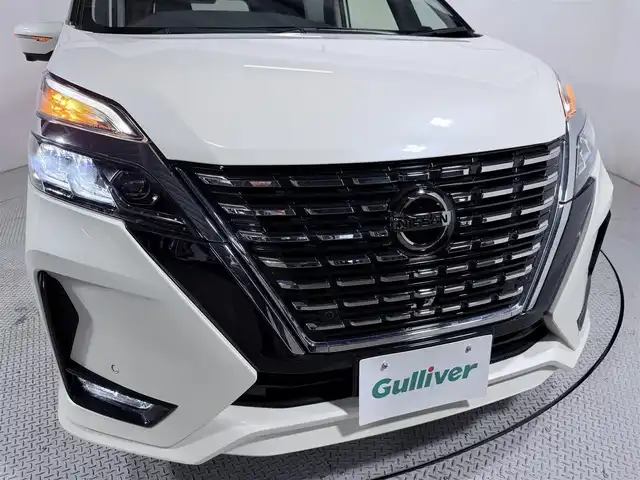 日産 セレナ ハイウェイスター V 大阪府 2020(令2)年 2.1万km ブリリアントホワイトパール ProPILOT 純正10incナビTV 360カメラ デジタルインナーミラー レーダークルコン 衝突軽減ブレーキ レーンアシスト ブラインドSM 両側パワースライドドア リアオートエアコン クリアランスソナー ETC