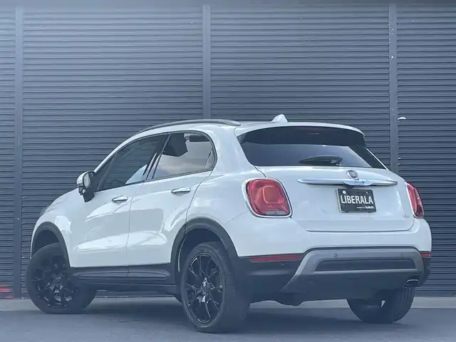 フィアット ５００Ｘ クロスプラス 茨城県 2016(平28)年 5.1万km 白 茶革 /シ-トヒ-タ- /PWシ-ト /ディスプレイOD /BT/AUX/USB /Bカメラ /パ-クセンサ- /衝突軽減B /レ-ンアシスト /BSM /クル-ズコントロ-ル /ETC /パドルシフト /純正18inAW /キセノンライト /オ-トライト /ル-フレ-ル /ドラレコ /禁煙車