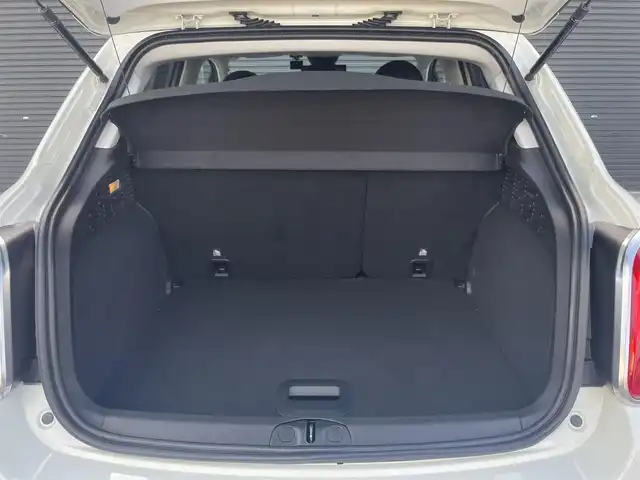 フィアット ５００Ｘ クロスプラス 茨城県 2016(平28)年 5.1万km 白 茶革 /シ-トヒ-タ- /PWシ-ト /ディスプレイOD /BT/AUX/USB /Bカメラ /パ-クセンサ- /衝突軽減B /レ-ンアシスト /BSM /クル-ズコントロ-ル /ETC /パドルシフト /純正18inAW /キセノンライト /オ-トライト /ル-フレ-ル /ドラレコ /禁煙車