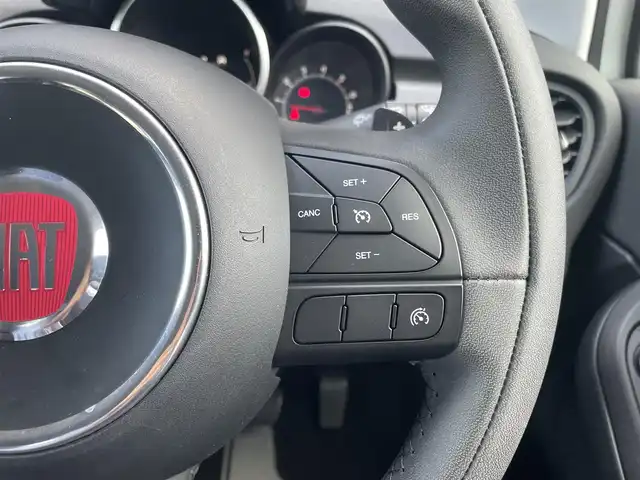 フィアット ５００Ｘ クロスプラス 茨城県 2016(平28)年 5.1万km 白 茶革 /シ-トヒ-タ- /PWシ-ト /ディスプレイOD /BT/AUX/USB /Bカメラ /パ-クセンサ- /衝突軽減B /レ-ンアシスト /BSM /クル-ズコントロ-ル /ETC /パドルシフト /純正18inAW /キセノンライト /オ-トライト /ル-フレ-ル /ドラレコ /禁煙車