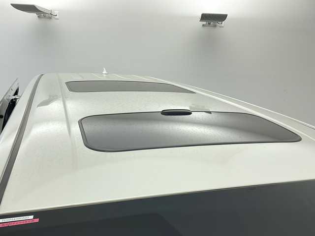 トヨタ アルファード S Cパッケージ 茨城県 2019(令1)年 4.9万km ホワイトパールクリスタルシャイン サンルーフ　後席モニター　純正１０型ナビ　バックモニター　フルセグＴＶ　デジタルインナーミラー　シートヒーター　ビルトインＥＴＣ　追従クルコン　両側電動スライドドア　電動リアゲート　ＬＥＤライト