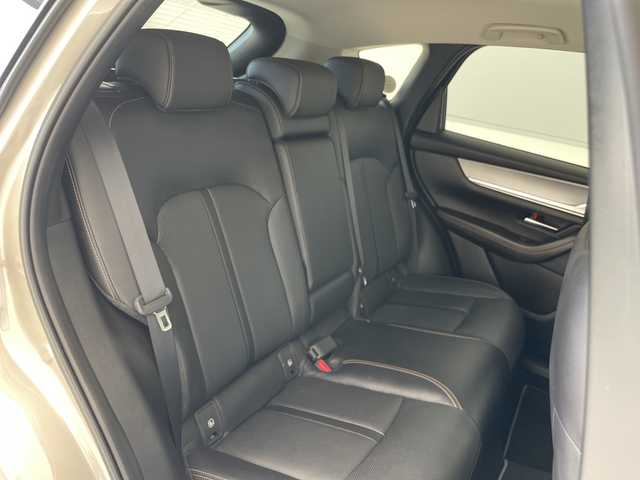 マツダ ＣＸ－６０ XD Lパッケージ 愛知県 2023(令5)年 2.7万km プラチナクォーツメタリック プレミアムサウンドBOSE/純正12.4型ナビ　SDカードなし/全方位カメラ/レーダークルーズコントロール/シートヒーター/バックカメラ/電動リアゲート/パワーシート/ヘッドアップディスプレイ/コーナーセンサー/純正アルミホイール/ETC/ブラインドスポットモニター/LEDヘッドライト/パドルシフト/ステアリングヒーター/オートマチックハイビーム/ワイヤレス充電機/ステアリングスイッチ/スマートキー/プッシュスタート