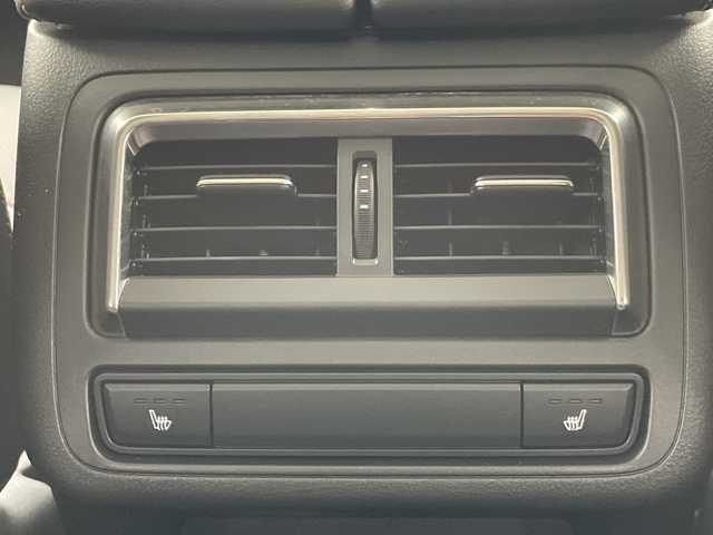 マツダ ＣＸ－６０ XD Lパッケージ 愛知県 2023(令5)年 2.7万km プラチナクォーツメタリック プレミアムサウンドBOSE/純正12.4型ナビ　SDカードなし/全方位カメラ/レーダークルーズコントロール/シートヒーター/バックカメラ/電動リアゲート/パワーシート/ヘッドアップディスプレイ/コーナーセンサー/純正アルミホイール/ETC/ブラインドスポットモニター/LEDヘッドライト/パドルシフト/ステアリングヒーター/オートマチックハイビーム/ワイヤレス充電機/ステアリングスイッチ/スマートキー/プッシュスタート