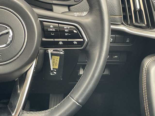 マツダ ＣＸ－６０ XD Lパッケージ 愛知県 2023(令5)年 2.7万km プラチナクォーツメタリック プレミアムサウンドBOSE/純正12.4型ナビ　SDカードなし/全方位カメラ/レーダークルーズコントロール/シートヒーター/バックカメラ/電動リアゲート/パワーシート/ヘッドアップディスプレイ/コーナーセンサー/純正アルミホイール/ETC/ブラインドスポットモニター/LEDヘッドライト/パドルシフト/ステアリングヒーター/オートマチックハイビーム/ワイヤレス充電機/ステアリングスイッチ/スマートキー/プッシュスタート