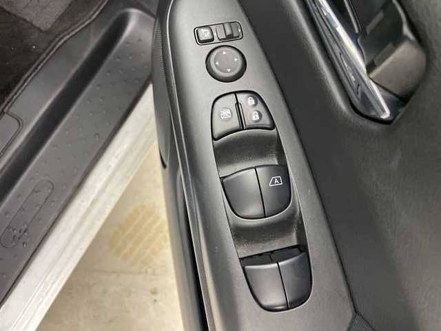 日産 セレナ ハイウェイスター V 道央・札幌 2020(令2)年 5万km ブリリアントホワイトパール ・4WD/・寒冷地仕様/・純正ナビ&CD&DVD&TV&BT&USB/・プロパイロット/・純正フリップダウンモニター/・全方位カメラ/・両側パワースライドドア/・レーダークルーズコントロール/・衝突軽減ブレーキ/・純正前後ドライブレコーダー/・ビルトインETC/・ステアリングスイッチ/・LEDヘッドライト/・ドアミラーヒーター/・社外AWスタッドレスタイヤ積み込み