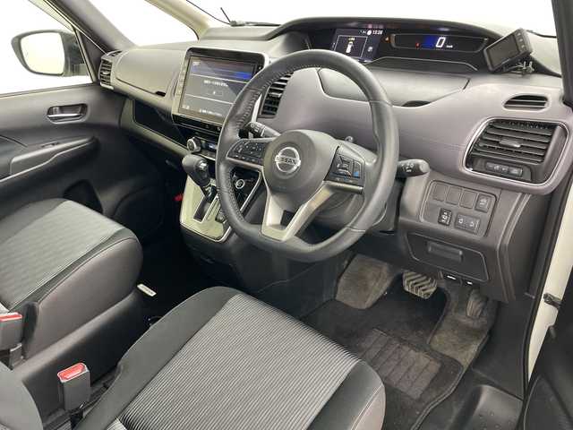 日産 セレナ ハイウェイスター V 道央・札幌 2020(令2)年 5万km ブリリアントホワイトパール ・4WD/・寒冷地仕様/・純正ナビ&CD&DVD&TV&BT&USB/・プロパイロット/・純正フリップダウンモニター/・全方位カメラ/・両側パワースライドドア/・レーダークルーズコントロール/・衝突軽減ブレーキ/・純正前後ドライブレコーダー/・ビルトインETC/・ステアリングスイッチ/・LEDヘッドライト/・ドアミラーヒーター/・社外AWスタッドレスタイヤ積み込み