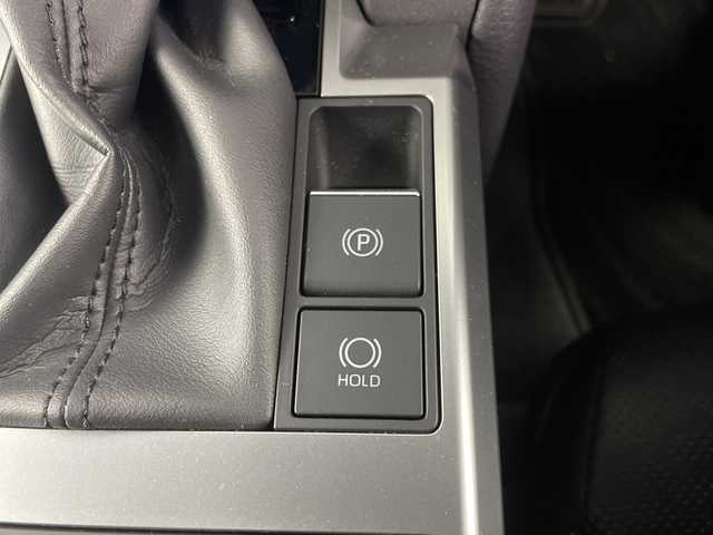 トヨタ ランドクルーザー ２５０ VX 埼玉県 2024(令6)年 0.7万km プラチナホワイトパールマイカ サンルーフ/純正ディスプレイオーディオ/(Bluetooth/USB/HDMI/AM/FM)/地デジフルセグ/全方位カメラ/ETC2.0/アダプティブクルーズコントロール/車線逸脱警報/ブラインドスポットモニター/衝突軽減ブレーキ/クリアランスソナー/オートマチックハイビーム/パワーバックドア/ドライブモードセレクト/電子パーキングシステム/ブレーキホールド/ヘッドライトウォッシャー/置くだけ充電/デジタルインナーミラー/運転席・助手席シートヒーター・ベンチレーション/ルーフレール/プッシュスタート/ステアリングリモコン/フロント・リヤフォグランプ/ウィンカーミラー/電動格納ミラー/社外フロアマット/純正ドアバイザー/純正18インチアルミホイール