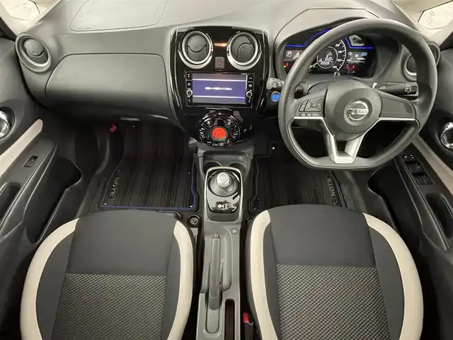 日産 ノート e－パワー X 福島県 2019(令1)年 2.7万km ダークメタルグレー 安全装備/・エマージェンシーブレーキ/・車線逸脱警報/・ハイビームアシスト/・インテリジェントルームミラー/・アラウンドビューモニター/・前後コーナーセンサー/・横滑り防止装置/純正７インチSDナビ/・フルセグTV/・CD/DVD/・Bluetooth/・SD/・AM/FM/・ステアリングスイッチ/前後ドライブレコーダー/ETC/ハロゲンヘッドライト/・オートライト/・ヘッドライトレベライザー/社外１４インチアルミホイール/純正フロアマット/アイドリングストップ/スマートキー/スペアキー１本/プッシュスタート/純正ドアバイザー/電動格納ミラー/ウインカーミラー