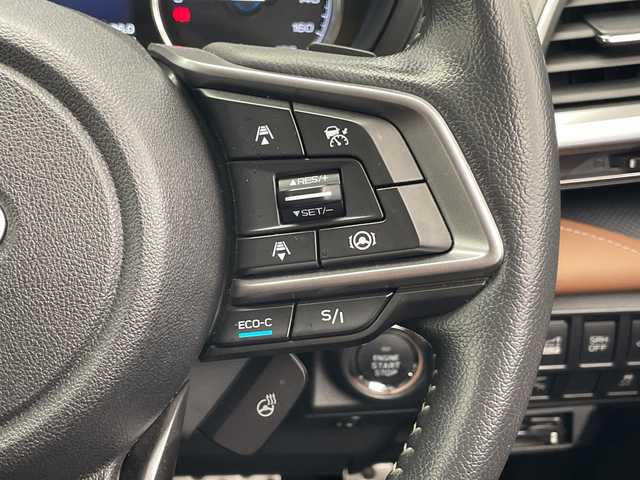 スバル フォレスター ハイブリッド アドバンス 千葉県 2019(平31)年 3.5万km クリスタルホワイトP 純正ナビ/　CD/DVD/Bluetooth/フルセグTV/Apple car play/ダイヤトーンサウンド/サンルーフ/アイサイト/レーダークルーズコントロール/レーンキープアシスト/衝突軽減ブレーキ/クリアランスソナー/ブラインドスポットモニター/ドライバーモニタリングシステム/F/S/Rカメラ/電動パーキング/オートホールド/オートハイビーム/茶革シート/シートヒーター/パワーシート（前席）/メモリーシート（運転席）/ステアリングヒーター/パワーバックドア/デジタルインナーミラー/ルーフレール/ETC/前後ドラレコ/LEDライト/フォグランプ/フロアマット/ドアバイザー