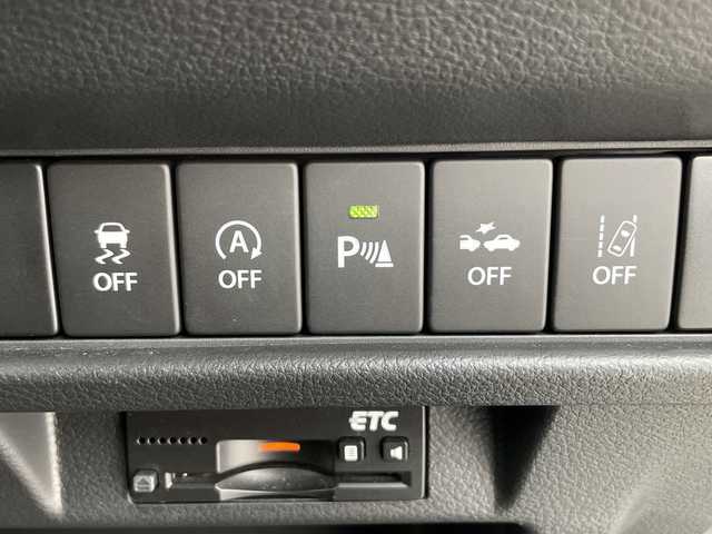 スズキ クロスビー HYBRID MZ 富山県 2023(令5)年 2.1万km タフカーキパールメタリック 純正8型ナビ（AM/FM/DVD/BT/フルセグ）/全方位カメラ/前後ドライブレコーダー/ビルトインETC/ハーフレザーシート/D/N席シートヒーター/衝突被害軽減システム/レーダークルーズコントロール/レーンキープアシスト/コーナーセンサー/横滑り防止装置/アイドリングストップ/オートLEDライト/フォグライト/純正アルミホイール/純正フロアマット/革巻きステアリング/ステアリングスイッチ/パドルシフト/スマートキー/スペアキー