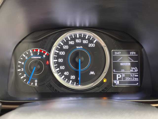 スズキ クロスビー HYBRID MZ 富山県 2023(令5)年 2.1万km タフカーキパールメタリック 純正8型ナビ（AM/FM/DVD/BT/フルセグ）/全方位カメラ/前後ドライブレコーダー/ビルトインETC/ハーフレザーシート/D/N席シートヒーター/衝突被害軽減システム/レーダークルーズコントロール/レーンキープアシスト/コーナーセンサー/横滑り防止装置/アイドリングストップ/オートLEDライト/フォグライト/純正アルミホイール/純正フロアマット/革巻きステアリング/ステアリングスイッチ/パドルシフト/スマートキー/スペアキー