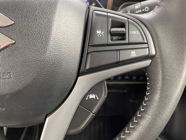 スズキ クロスビー HYBRID MZ 富山県 2023(令5)年 2.1万km タフカーキパールメタリック 純正8型ナビ（AM/FM/DVD/BT/フルセグ）/全方位カメラ/前後ドライブレコーダー/ビルトインETC/ハーフレザーシート/D/N席シートヒーター/衝突被害軽減システム/レーダークルーズコントロール/レーンキープアシスト/コーナーセンサー/横滑り防止装置/アイドリングストップ/オートLEDライト/フォグライト/純正アルミホイール/純正フロアマット/革巻きステアリング/ステアリングスイッチ/パドルシフト/スマートキー/スペアキー