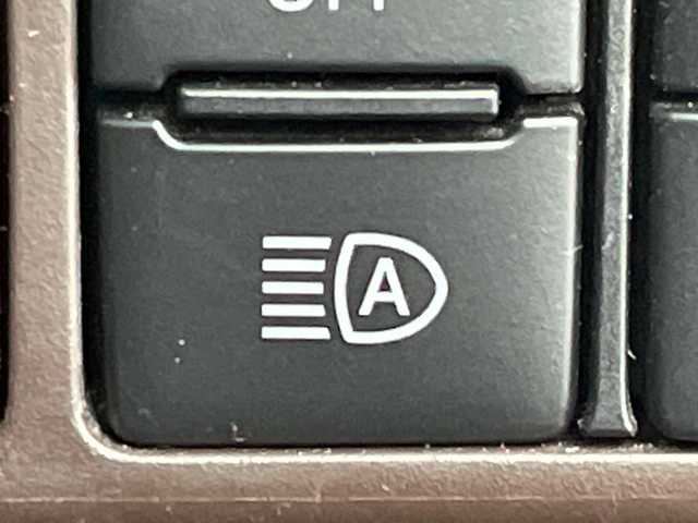 トヨタ ルーミー G 群馬県 2020(令2)年 2.9万km ファイアークォーツレッドM 純正ナビ　全周囲カメラ　ＥＴＣ　前後ドラレコ　衝突被害軽減ブレーキ　クリアランスソナー　クルーズコントロール　両側電動スライドドア　ＬＥＤヘッドライト　オートマチックハイビーム　スマートキー　禁煙車