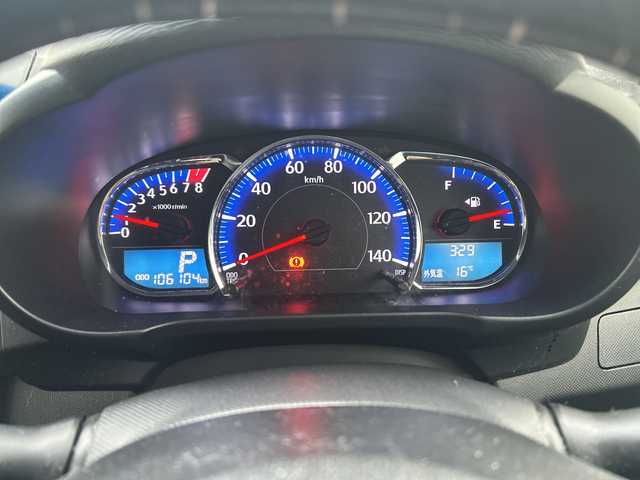 ダイハツ ムーヴ カスタム RS 三重県 2013(平25)年 10.6万km ブラックマイカメタリック 登録時106104km/社外ナビ/（AM/FM/TV/Bluetooth）/フルセグTV/バックカメラ/ETC/オートライト/MOMOステアリング/プッシュスタート/純正アルミ/純正フロアマット