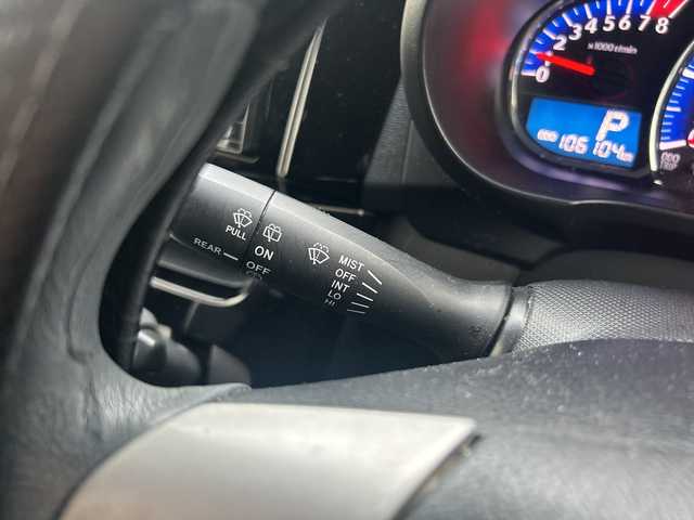 ダイハツ ムーヴ カスタム RS 三重県 2013(平25)年 10.6万km ブラックマイカメタリック 登録時106104km/社外ナビ/（AM/FM/TV/Bluetooth）/フルセグTV/バックカメラ/ETC/オートライト/MOMOステアリング/プッシュスタート/純正アルミ/純正フロアマット