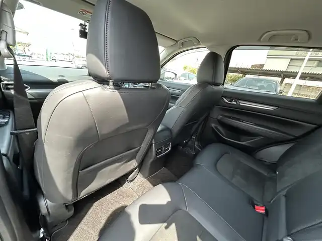 マツダ ＣＸ－５ XD ブラックトーンエディション 岡山県 2021(令3)年 5.4万km ジェットブラックマイカ 〇純正10.25インチナビ/〇フルセグTV/〇バックカメラ/〇360°ビューモニター/〇ETC/〇ドライブレコーダー/〇ターボ/〇アドバンスドスマートシティブレーキ/〇レーダークルーズコントロール/〇ブラインドスポットモニター/〇LEDヘッドランプ/〇左右独立オートライト/〇フォグランプ/〇純正19インチアルミ/〇パワーバックドア/〇革巻きステアリング/〇パドルシフト/〇ステアリングヒーター/〇パワーシート/〇シートヒーター/〇ハーフレザーシート/〇アドバンスドキーレス