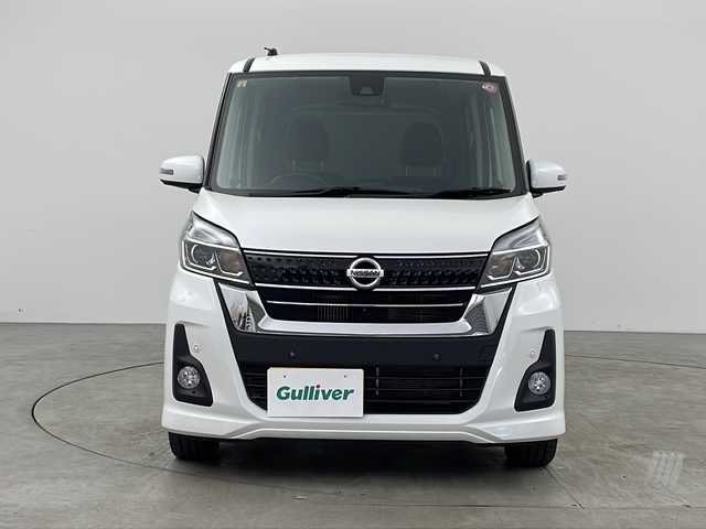 日産 デイズ ルークス ハイウェイスター Gターボ 京都府 2018(平30)年 7万km ホワイトパール ナビＭＭ５１８Ｄ－Ｗ　全方位カメラ　両側パワースライドドア　シートヒーター　ＥＴＣ クルコン 衝突軽減ブレーキ BT フルセグTV HID 15インチAW スマートキー コーナーセンサー LKA/衝突軽減ブレーキ/レーンキープアシスト/クルーズコントロール/純正ナビ/フルセグ/Bluetooth/アラウンドビューモニター/スマートキー/プッシュスタート/両側パワースライドドア/ETC/純正アルミホイール/運転席シートヒーター