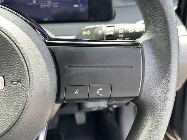 日産 ノート X 茨城県 2021(令3)年 3.4万km スーパーブラック 純正メモリナビ/Bluetooth/AppleCarPlay/AM/FM/USB/TV/スマートルームミラー/アラウンドビューモニター/バックカメラ/ステアリングリモコン/横滑り防止機能/レーンキープアシスト/衝突軽減ブレーキ/電動パーキング/オートホールド/純正フロアマット/オートライト/オートマチックハイビーム/フォグランプ/ワイヤレス充電/ETC/純正ドライブレコーダー/プッシュスタート/スマートキー