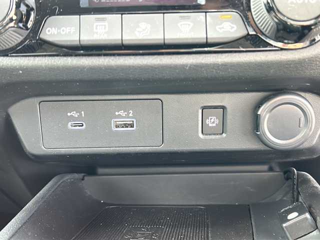 日産 ノート X 茨城県 2021(令3)年 3.4万km スーパーブラック 純正メモリナビ/Bluetooth/AppleCarPlay/AM/FM/USB/TV/スマートルームミラー/アラウンドビューモニター/バックカメラ/ステアリングリモコン/横滑り防止機能/レーンキープアシスト/衝突軽減ブレーキ/電動パーキング/オートホールド/純正フロアマット/オートライト/オートマチックハイビーム/フォグランプ/ワイヤレス充電/ETC/純正ドライブレコーダー/プッシュスタート/スマートキー