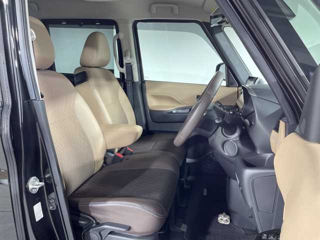日産 ルークス HWS Gターボ プロパイロットED 神奈川県 2020(令2)年 2.5万km ブラック 純正9型SDナビゲーション【MM319D-L】/AM FM フルセグ Bluetooth CD DVD/アラウンドビューモニター/両側パワースライドドア/プロパイロット/先進安全装備/インテリジェントエマージェンシーブレーキ/踏み間違い衝突防止アシスト/インテリジェントLI/レーンディパーチャーワーニング/前方衝突予測警報/ふらつき警報/標識検知機能/アイドリングストップ/電子パーキング/オートホールド/ハーフレザーシート/ステアリングリモコン/純正フロアマット/LEDヘッドライト/オートライト/オートマチックハイビーム/純正15インチアルミホイル/プッシュスタート/スマートキー