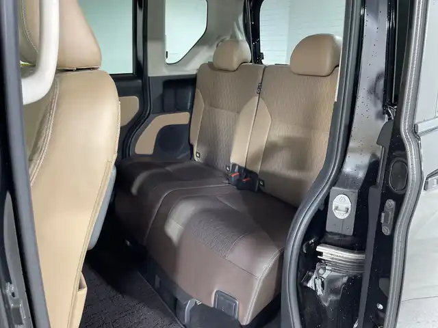 日産 ルークス HWS Gターボ プロパイロットED 神奈川県 2020(令2)年 2.5万km ブラック 純正9型SDナビゲーション【MM319D-L】/AM FM フルセグ Bluetooth CD DVD/アラウンドビューモニター/両側パワースライドドア/プロパイロット/先進安全装備/インテリジェントエマージェンシーブレーキ/踏み間違い衝突防止アシスト/インテリジェントLI/レーンディパーチャーワーニング/前方衝突予測警報/ふらつき警報/標識検知機能/アイドリングストップ/電子パーキング/オートホールド/ハーフレザーシート/ステアリングリモコン/純正フロアマット/LEDヘッドライト/オートライト/オートマチックハイビーム/純正15インチアルミホイル/プッシュスタート/スマートキー