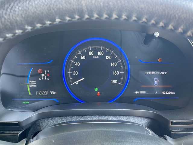 ホンダ シャトル ハイブリッド X 愛知県 2017(平29)年 3.3万km ミッドナイトブルービームM 衝突被害軽減ブレーキ/純正7インチSD（ナビあり）/クルーズコントロール/フルセグTV/CD DVD/Bluetooth/バックカメラ/LEDヘッドライト/パドルシフト/ETC/ステアリングスイッチ/スマートキー/プッシュスタート
