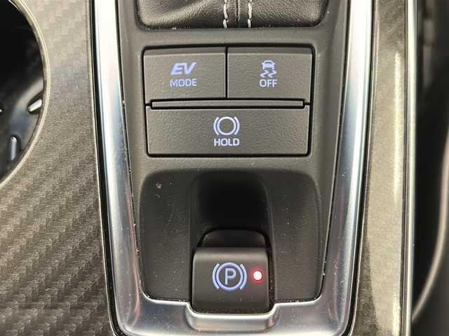 トヨタ クラウン ハイブリッド RS アドバンス 岐阜県 2019(令1)年 7.3万km ホワイトパールクリスタルシャイン サンルーフ/リア電動サンシェード/トヨタセーフティセンス/純正ナビ/Bluetooth/フルセグTV /バックカメラ/レーダークルーズコントロール/ヘッドアップディスプレイ/シートヒーター/ステアリングヒーター/パドルシフト/前席パワーシート/ビルトインETC