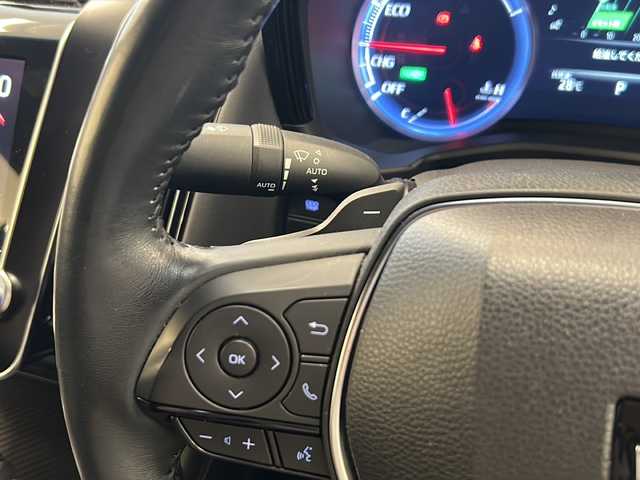 トヨタ クラウン ハイブリッド RS アドバンス 岐阜県 2019(令1)年 7.3万km ホワイトパールクリスタルシャイン サンルーフ/リア電動サンシェード/トヨタセーフティセンス/純正ナビ/Bluetooth/フルセグTV /バックカメラ/レーダークルーズコントロール/ヘッドアップディスプレイ/シートヒーター/ステアリングヒーター/パドルシフト/前席パワーシート/ビルトインETC