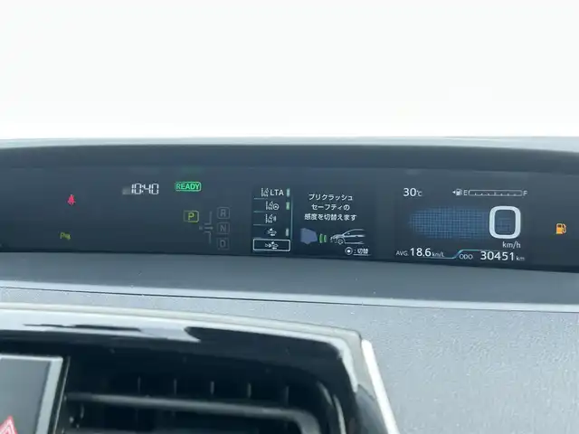 トヨタ プリウス S ツーリングセレクション 群馬県 2021(令3)年 3.1万km アティチュードブラックマイカ ワンオーナー/純正ディスプレイオーディオ/　AM/FM/iPhone/BTオーディオ/Miracast/フルセグTV/トヨタセーフティセンス/・プリクラッシュセーフティ/・レーンディパーチャーアラート/・オートマチックハイビーム/・レーダークルーズコントロール/レザーシート/D/N席シートヒーター/ビルトインETC2.0/プッシュスタート/前ドライブレコーダー/ステアリングスイッチ/純正ドアバイザー/純正フロアマット/純正17インチアルミホイール/１００V充電/保証書/取扱説明書/スペアキー