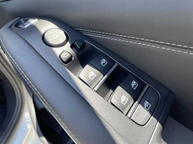 ＢＭＷ ＢＭＷ Ｘ５ xDrive 35d Mスポーツ 東京都 2023(令5)年 1.4万km アルピンホワイトⅢ インテリジェントセーフティ/正面・側面衝突警告/車線逸脱警告/ステアリングサポート/アクティブPDC/ACC/アシストドライブ/ステアリングヒーター/レザーシート/前後シートヒーター/前席エアシート/前席マッサージシート/純正メモリーナビ/360°カメラ/フルセグ/HUD/ジェスチャーコントロール/アームレストヒーター/ウッドパネル/LEDヘッドライト/AHB/パワーリアゲート/ワイヤレス充電/オートホールド/ミラーETC/前後ドライブレコーダー/コンフォートアクセス/電動チルトステアリング/パドルシフト/アンビエントライト/パークベンチレーション/前後エンブレム・アルミホイールセンターキャップ記念バッジ