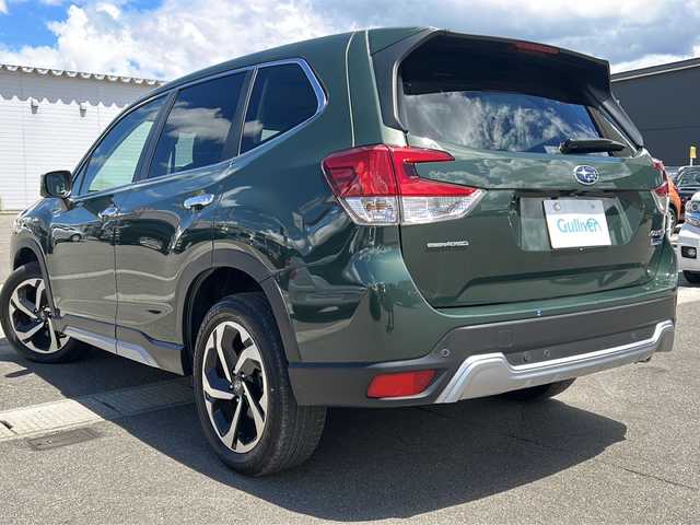 スバル フォレスター ハイブリッド アドバンス 秋田県 2023(令5)年 2.6万km Ｄグリーン ４WD/社外メモリナビ/アイサイト/ステアリングヒーター/レーダークルーズコントロール/Bluetooth/スペアキー/バック＋サイドカメラ/運助シートヒーター/サンルーフ/前後コーナーセンサー/フルセグ/電動リアゲート/ETC