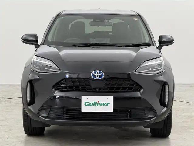 トヨタ ヤリスクロス ハイブリッド Z 福岡県 2021(令3)年 2.8万km ブラックマイカ 純正８型ＤＡナビ　/全方位カメラ　/ビルトインＥＴＣ　/前後ドラレコ　/レーダークルコン　/コーナーセンサー　/衝突被害軽減ブレーキ　/レーンキープ　/ＢＳＭ　/ＰＫＳＢ　/ハーフレザー　/シートヒーター　/パワーバックドア