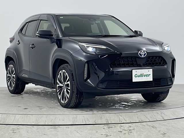 トヨタ ヤリスクロス ハイブリッド Z 熊本県 2021(令3)年 2.8万km ブラックマイカ 純正８型ＤＡナビ　/全方位カメラ　/ビルトインＥＴＣ　/前後ドラレコ　/レーダークルコン　/コーナーセンサー　/衝突被害軽減ブレーキ　/レーンキープ　/ＢＳＭ　/ＰＫＳＢ　/ハーフレザー　/シートヒーター　/パワーバックドア