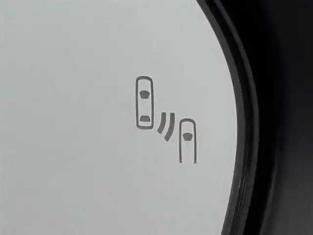 トヨタ ヤリスクロス ハイブリッド Z 福岡県 2021(令3)年 2.8万km ブラックマイカ 純正８型ＤＡナビ　/全方位カメラ　/ビルトインＥＴＣ　/前後ドラレコ　/レーダークルコン　/コーナーセンサー　/衝突被害軽減ブレーキ　/レーンキープ　/ＢＳＭ　/ＰＫＳＢ　/ハーフレザー　/シートヒーター　/パワーバックドア