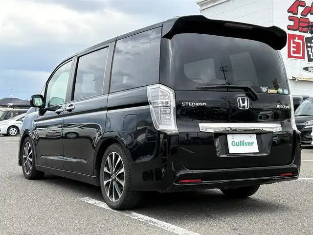 ホンダ ステップワゴン スパーダ Z クールスピリット 大分県 2013(平25)年 6.8万km プレミアムスパークルブラックパール ・8インチGナビ/・フルセグテレビ/・G後席モニター/・両側パワースライド/・パーキングセンサー/・ETC/・ドラレコ前後/・G17AW/・スマートキー