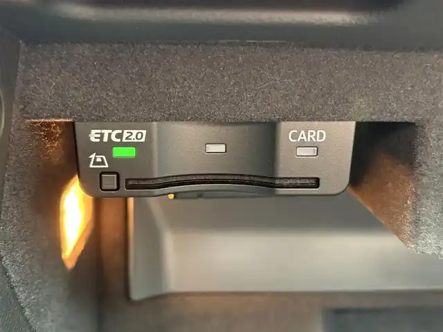 アウディ Ａ３ セダン 30TFSI シグネチャーED 愛知県 2020(令2)年 2.8万km ミトスブラックメタリック ナビプラスパッケージ/アシスタンスパッケージ/純正ナビ/（CD/DVD/USB/BT/AUX）/バックカメラ/衝突軽減ブレーキ/レーダークルーズ/ＬＫＡ/ＢＳＭ/ＬＥＤオートハイビーム/デジタルメーター/ＥＴＣ/電動パーキングブレーキ/スマートキー/プッシュスタート