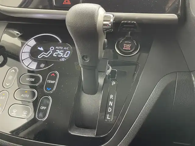 日産 デイズ ルークス X Vセレクション 岡山県 2017(平29)年 4.6万km クールシルバー 純正7インチナビ MM316D-W/地デジTV/BT/DVD/CD/SD/アラウンドビューモニター/リアサーキュレーター/リアサンシェード/両側パワースライドドア/LEDライト/エマージェンシーブレーキ/純正ドラレコ /社外レーダー/ステアリングスイッチ/プッシュスタート /スマートキー/ETC/サイドエアバック