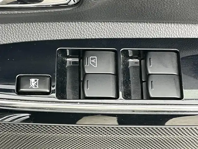 日産 デイズ ルークス X Vセレクション 岡山県 2017(平29)年 4.6万km クールシルバー 純正7インチナビ MM316D-W/地デジTV/BT/DVD/CD/SD/アラウンドビューモニター/リアサーキュレーター/リアサンシェード/両側パワースライドドア/LEDライト/エマージェンシーブレーキ/純正ドラレコ /社外レーダー/ステアリングスイッチ/プッシュスタート /スマートキー/ETC/サイドエアバック