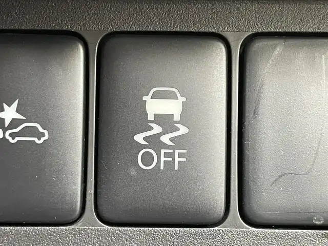 日産 デイズ ルークス X Vセレクション 岡山県 2017(平29)年 4.6万km クールシルバー 純正7インチナビ MM316D-W/地デジTV/BT/DVD/CD/SD/アラウンドビューモニター/リアサーキュレーター/リアサンシェード/両側パワースライドドア/LEDライト/エマージェンシーブレーキ/純正ドラレコ /社外レーダー/ステアリングスイッチ/プッシュスタート /スマートキー/ETC/サイドエアバック