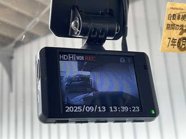 スズキ ジムニー XG 長野県 2020(令2)年 3.8万km ジャングルグリーン ４WD/ストラーダメモリナビTV/Bluetooth/ドライブレコーダー/ETC/キーレス/背面タイヤ/社外フロアマット