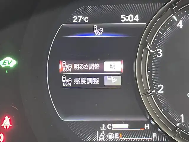 レクサス ＩＳ 300h Fスポーツ 群馬県 2020(令2)年 2万km ホワイトノーヴァガラスフレーク 純正メーカーナビ/・レクサスISプレミアムサウンドシステム/・10.3インチワイドディスプレイ/・CD/DVD/BD/SD(MSV)/USB/Bluetooth/Miracast/・フルセグTV/＝＝＝＝＝/黒本革シート　パワーシート　シートヒーター　純正１０．３インチメーカーナビ　バックモニター　純正前後ドライブレコーダー　パドルシフト　ビルトインＥＴＣ２．０　三眼ＬＥＤヘッドライト　ＢＳＭ　禁煙車