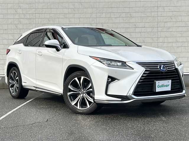 レクサス ＲＸ 450h バージョンL 富山県 2018(平30)年 8.6万km ソニッククォーツ 4WD/ムーンルーフ/純正12.3型ナビ/フルセグTV/バックモニター/ビルトインETC2.0/レーダークルーズコントロール/クリアランスソナー/セーフティシステムプラス/・プリクラッシュセーフティシステム/・レーンキーピングアシスト/・オートマチックハイビーム/後方車両検知/ブラインドスポットモニター/3眼LEDヘッドランプ/本木製/革巻きコンビステアリング/セミアニリン革シート/前席パワーシート/前席シートヒーター/エアシート/純正20インチアルミホイール/スマートエントリー/スタートシステム/禁煙車