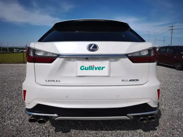 レクサス ＲＸ 450h バージョンL 富山県 2018(平30)年 8.6万km ソニッククォーツ 4WD/ムーンルーフ/純正12.3型ナビ/フルセグTV/バックモニター/ビルトインETC2.0/レーダークルーズコントロール/クリアランスソナー/セーフティシステムプラス/・プリクラッシュセーフティシステム/・レーンキーピングアシスト/・オートマチックハイビーム/後方車両検知/ブラインドスポットモニター/3眼LEDヘッドランプ/本木製/革巻きコンビステアリング/セミアニリン革シート/前席パワーシート/前席シートヒーター/エアシート/純正20インチアルミホイール/スマートエントリー/スタートシステム/禁煙車