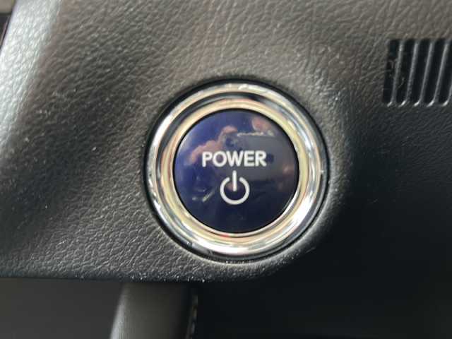 レクサス ＲＸ 450h バージョンL 富山県 2018(平30)年 8.6万km ソニッククォーツ 4WD/ムーンルーフ/純正12.3型ナビ/フルセグTV/バックモニター/ビルトインETC2.0/レーダークルーズコントロール/クリアランスソナー/セーフティシステムプラス/・プリクラッシュセーフティシステム/・レーンキーピングアシスト/・オートマチックハイビーム/後方車両検知/ブラインドスポットモニター/3眼LEDヘッドランプ/本木製/革巻きコンビステアリング/セミアニリン革シート/前席パワーシート/前席シートヒーター/エアシート/純正20インチアルミホイール/スマートエントリー/スタートシステム/禁煙車